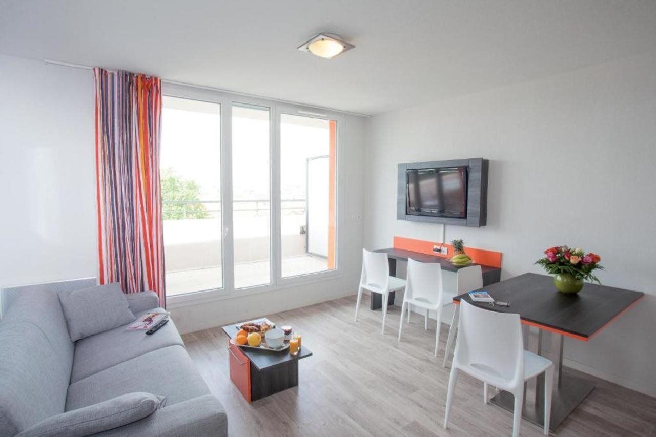 Adonis Paris Sud Aparthotel 3*